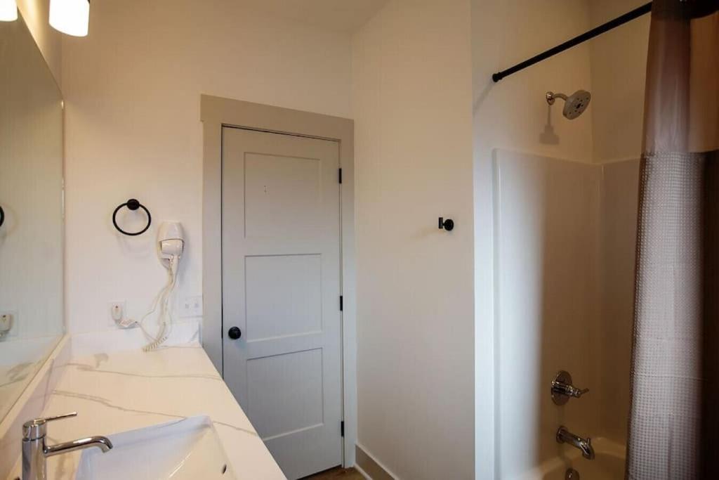 Coral Reef - Brand New Build, Pet Friendly, Private Pool! Sleeps 9! Panama City Beach Exterior foto