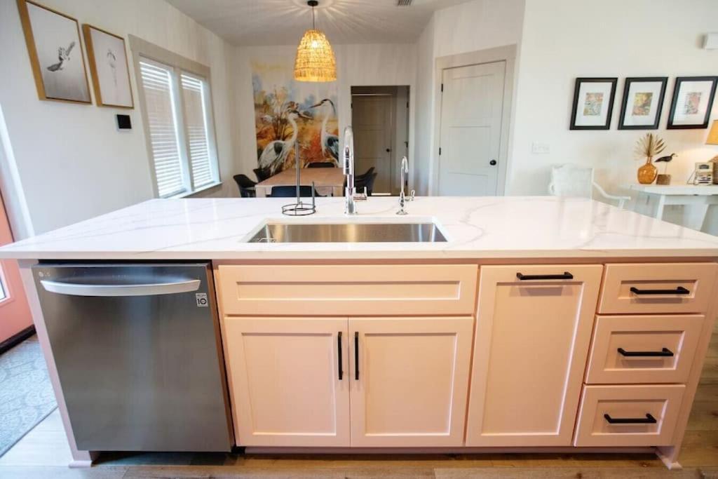 Coral Reef - Brand New Build, Pet Friendly, Private Pool! Sleeps 9! Panama City Beach Exterior foto