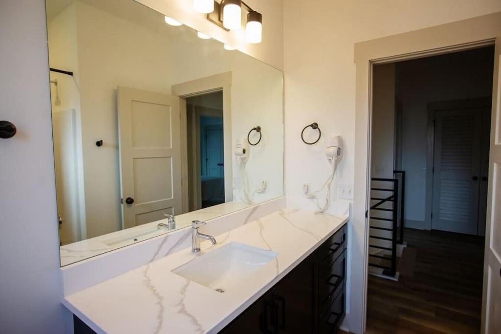Coral Reef - Brand New Build, Pet Friendly, Private Pool! Sleeps 9! Panama City Beach Exterior foto